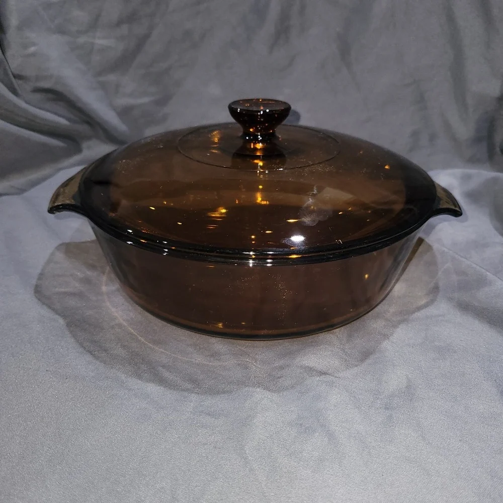 Vintage Anchor Hocking Fire King Amber Casserole Dish with Lid No 437  1-1/2 QT.